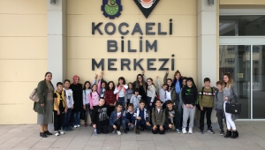SAÜ Vakfı Öğrencileri Bilimin İzinde