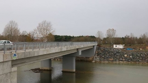 Arifiye'nin Yeni Köprüsü Tamamlandı