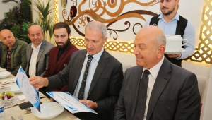 Sapanca Gölü'nü Karşıdan Karşıya Geçenlere Sertifika Verildi