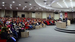 SAÜ'de İyi Aile Yoktur ya da Çocuk Olmanın Dramı Konuşuldu