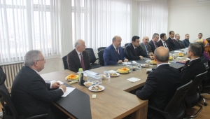 Vali Nayir Kaynarca'yı Ziyaret Etti