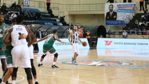 Büyükşehir Banvit’e Mağlup Oldu