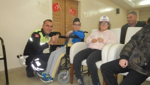 Engelli Öğrencilere Özel Trafik Eğitimi Verildi