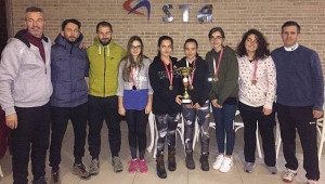 Genç Raketler Ödüllerine Kavuştu