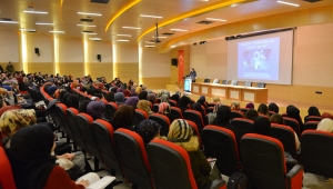 SAÜ'de Evrenin Gizemleri Konuşuldu