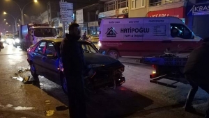 Akyazı'da Trafik Kazası: 1 Yaralı 