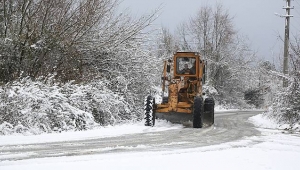 Sapanca'da Kar Küreme Çalışmaları