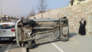 EL FRENİ ÇEKİLMEMİŞ ARAÇ FACİAYA SEBEP OLACAKTI