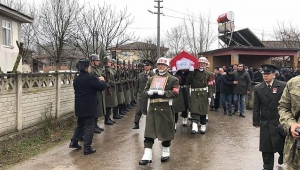 Kıbrıs Gazisi Askeri Törenle Toprağa Verildi 