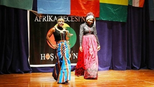 Afrikalı Öğrencilerin Renkli Gecesi