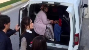 El Falı Bakarken Yankesicilik Yapan Kişiler Yakalandı