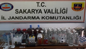 Karasu'da Kaçak İçki Operasyonu! 3 Gözaltı