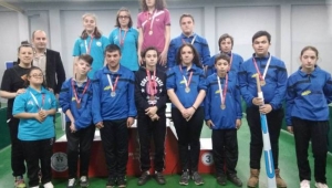 Özel Sporcular Kürsüye Çıktı