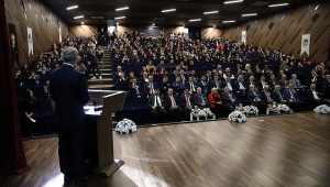 Su Merhamet ve Adalet Ekseninde Yönetilmeli