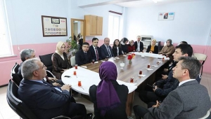 Vali Nayir Söğütlü İlkokulunu Ziyaret Etti