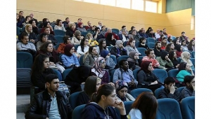 Yüz Anomalisine Sahip Bireyler ile Yaşam