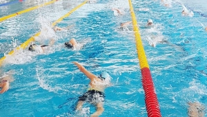 Yüzme’de Rakip Tanımadık 