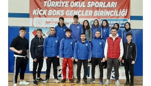 Büyükşehirli Sporcular Kick Boks’ta
