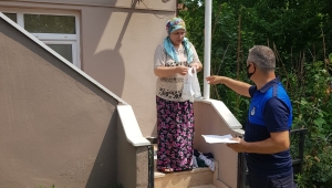 65 Yaş Üstü Vatandaşlara Maske ve Kolonya Dağıtımı