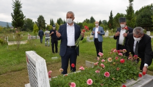 Aziz Şehitlerimizi Rahmet Ve Minnetle Anıyoruz