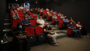 Ev Ve Süs Hayvanı Satışı Yapan İş Yerleri Sertifikalarını Aldı
