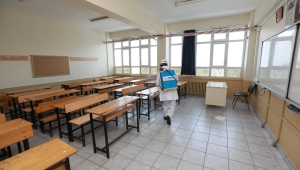 Adapazarı Okulları Dezenfekte Ediyor