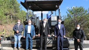 Beton Yol Çalışmaları Geyve'de Sürüyor