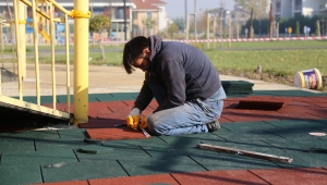 Parklar Yenileniyor, Dezenfekte Ediliyor