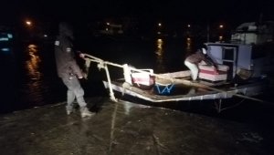 Halatları Kopan Tekneleri Karaya Çektiler