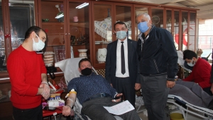 Başkan Gündoğdu Kan Bağışı Kampanyasına Destek Verdi