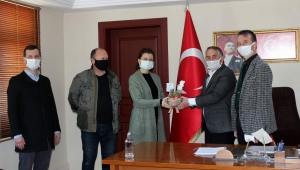 Başkan Karakullukçu’dan Kadınlar Günü Kutlaması