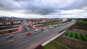 Köprü Geçişli Yol Projesi Hizmete Başladı