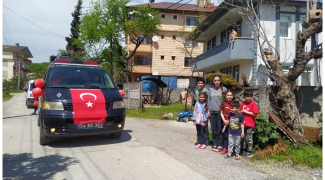 23 NİSAN KONVOYU BU YILDA HENDEK’E NEŞE KATTI