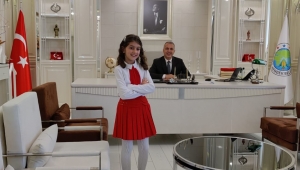 BU GURUR BÜYÜK TÜRK MİLLETİNİN