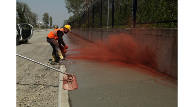 Arifiye’nin bölünmüş yolu tamamlanıyor