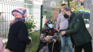 Serdivan’daki Şehit Annelerine Misafir Oldular
