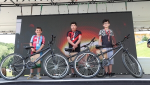 Heyecanlı pedallar Ayçiçeği Vadisi’nde kıyasıya yarıştı