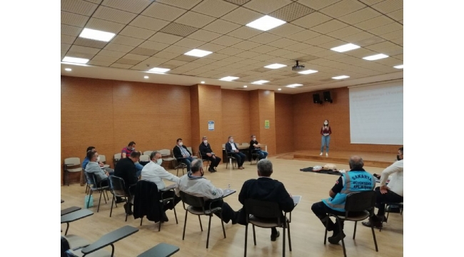 Otobüs şoförlerine ilk yardım eğitimi verildi