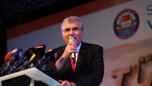 Sakarya halkı Demokrasi Meydanı’nda 15 Temmuz’u andı
