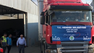 Afet Bölgesine Gıda ve Su Yardımı