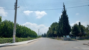 Büyükşehir Beton Yaya Yolu İmalatına Devam Ediyor
