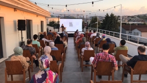 Serdivan Belediyesi tarafından düzenlenen Serdivan Açık Hava Etkinlikleri devam ediyor.