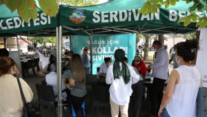 Aşı İçin Kollar Sıvandı