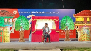 Minik İzleyiciler Karagöz’ü Çok Sevdi