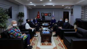 Aynalıkavak Sohbetleri Onur Konuğu Vali Soytürk Oldu