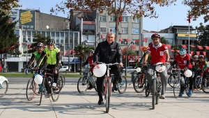 Başkan Ekrem Yüce Bu Sefer Kızılay Haftası İçin Pedal Çevirdi