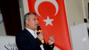 Gerçeğin Peşinden Gitmeliyiz
