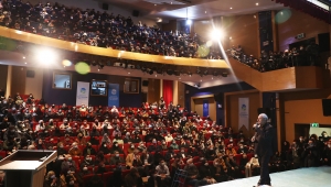 Nurullah Genç Gençlere Başarının Sırlarını Anlattı
