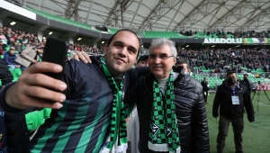 Sakaryaspor Bu Yıl Şampiyon Olacak