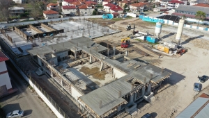 Akyazı Spor Kompleksi’nde İnşaat Yükseliyor